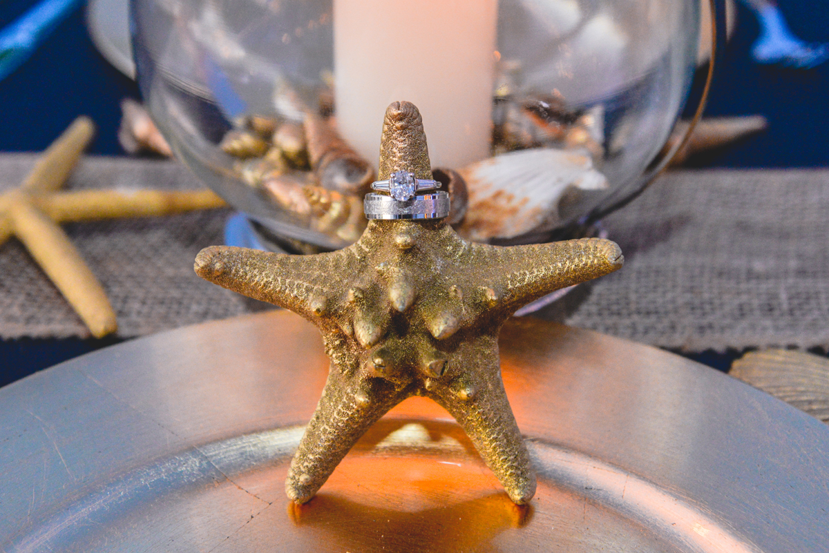 wedding rings, diamond, detail, starfish, plate, gold