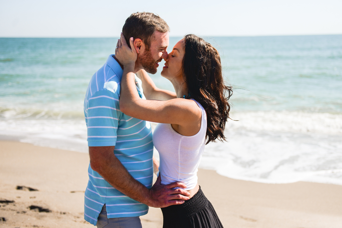 kissing, couple, beach, love, happiness