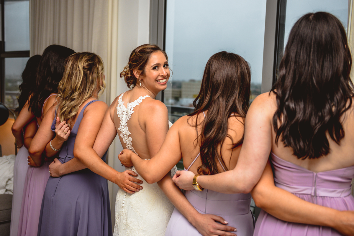 bride, girls, wedding, hotel, rainy