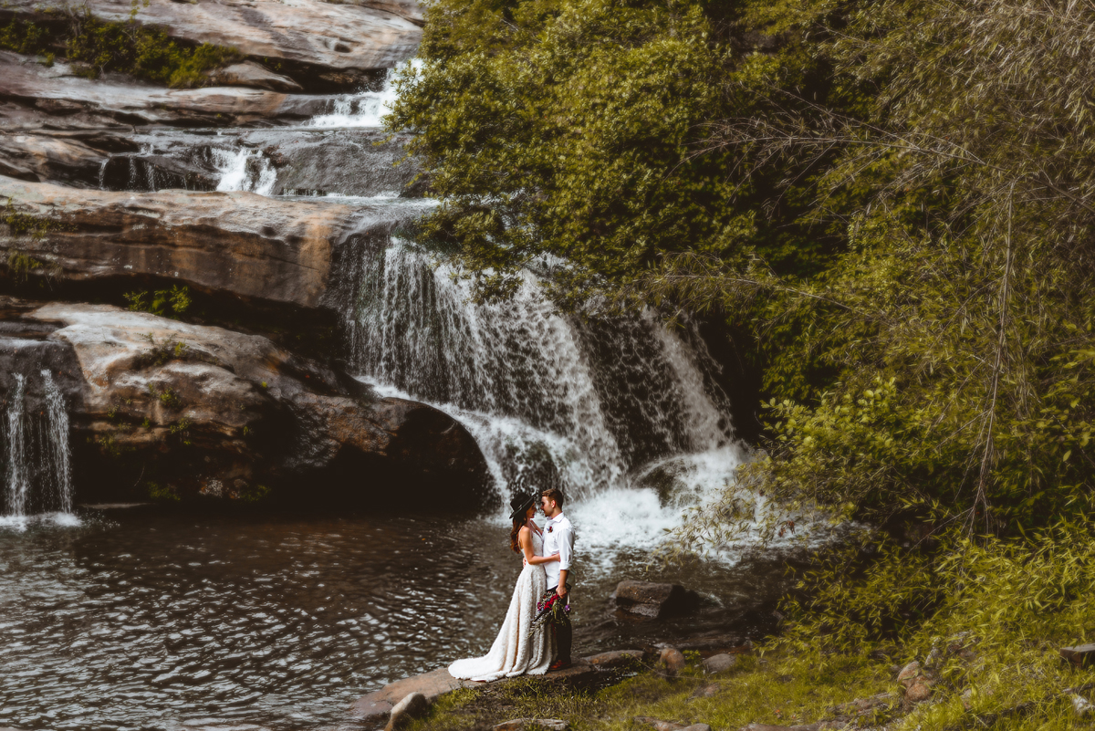 waterfall, nature, bride, groom, bouquet, hat