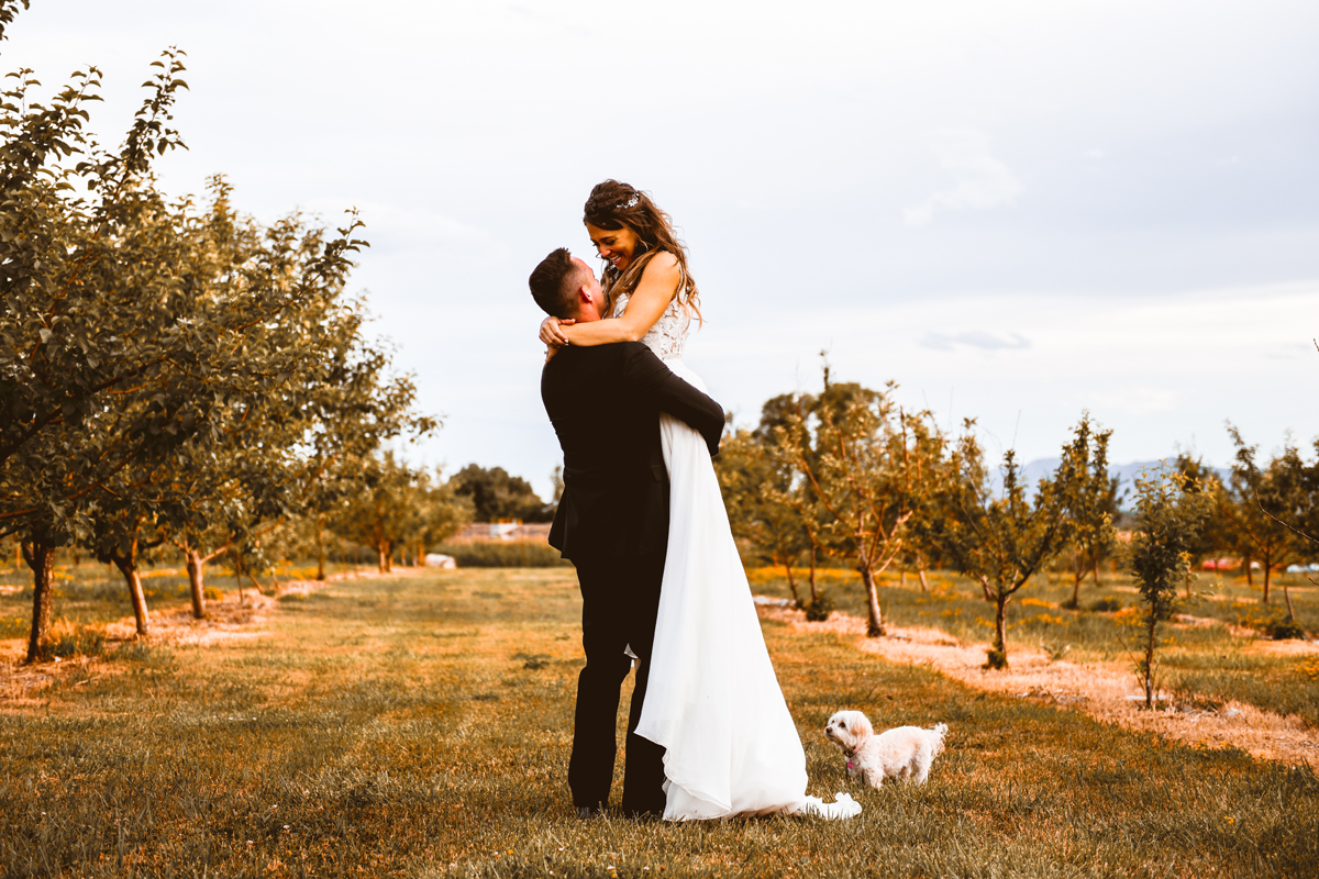 YA YA Farm & Orchard Wedding