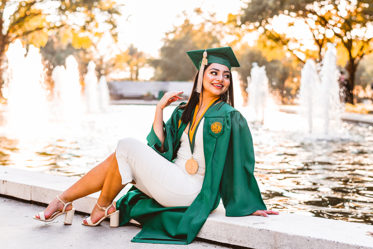 USF Grad Photos