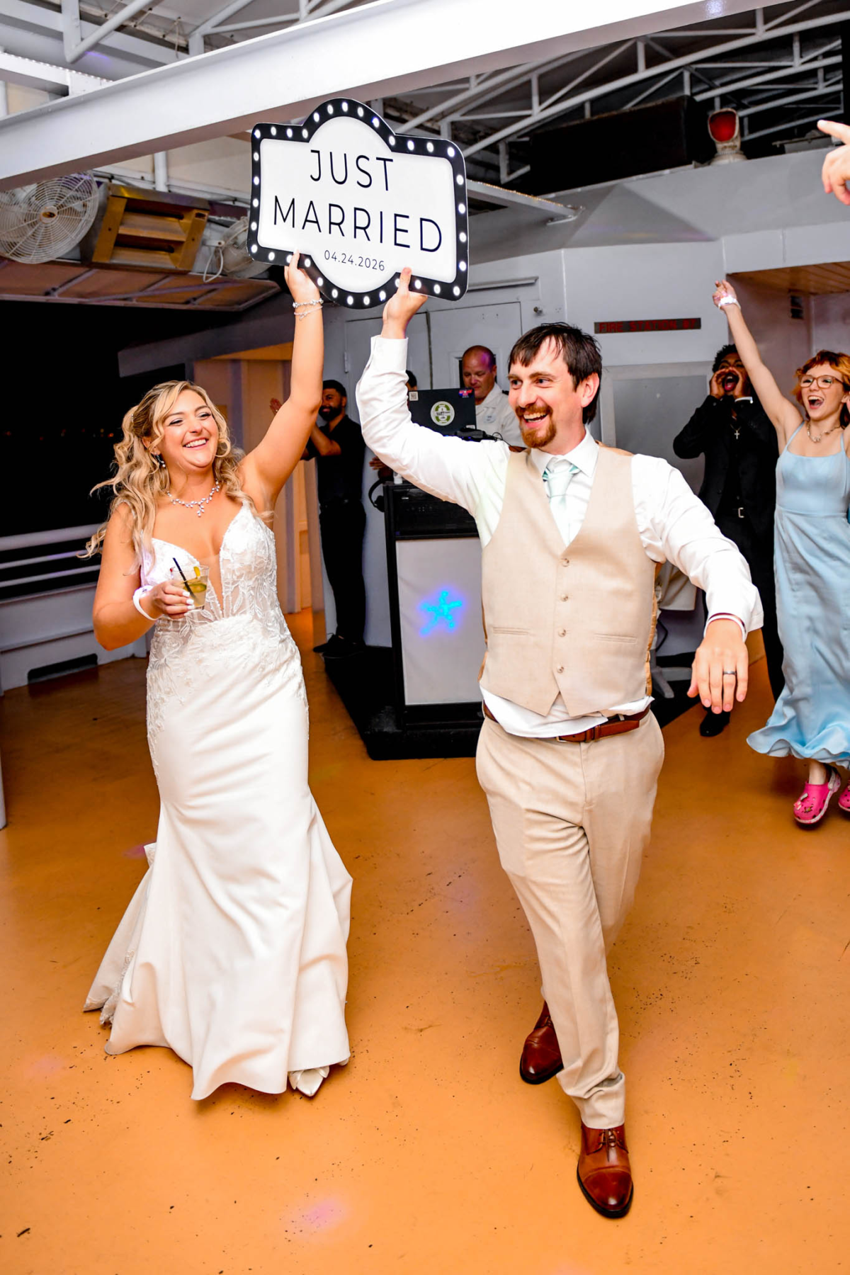 Yacht StarShip Wedding