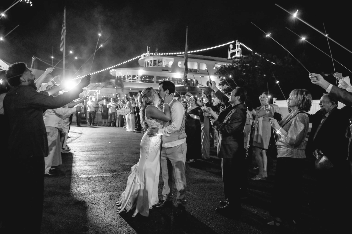 Yacht StarShip Wedding