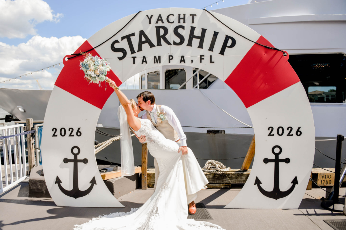 Yacht StarShip Wedding