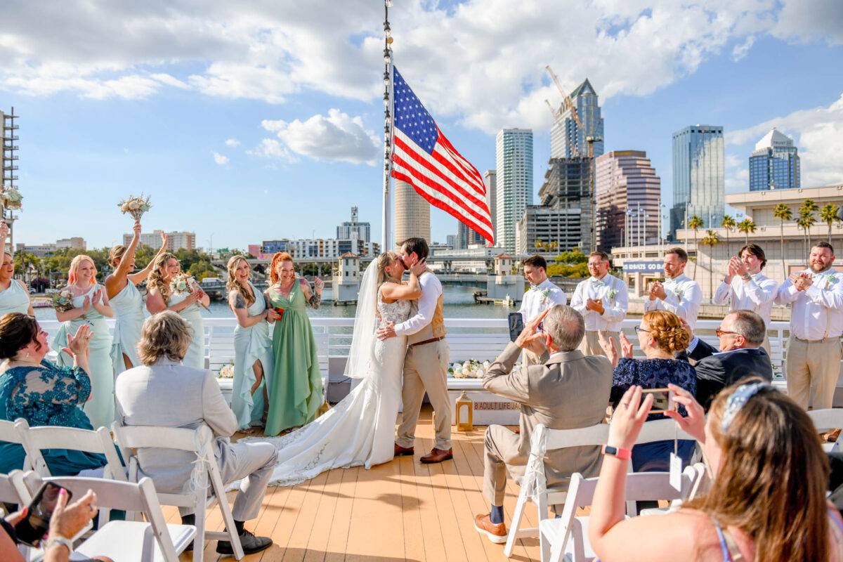 Yacht StarShip Wedding